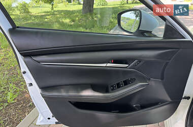 Седан Mazda 3 2019 в 