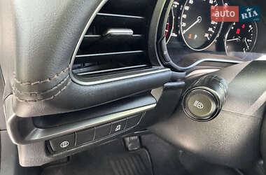 Седан Mazda 3 2019 в 