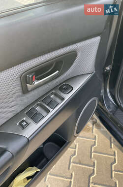 Седан Mazda 3 2007 в 