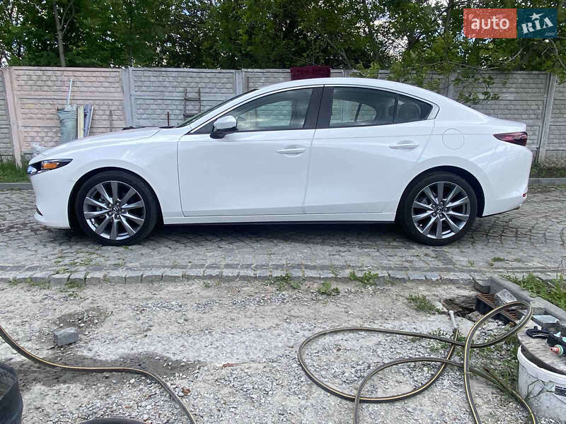 Седан Mazda 3 2022 в Харькове