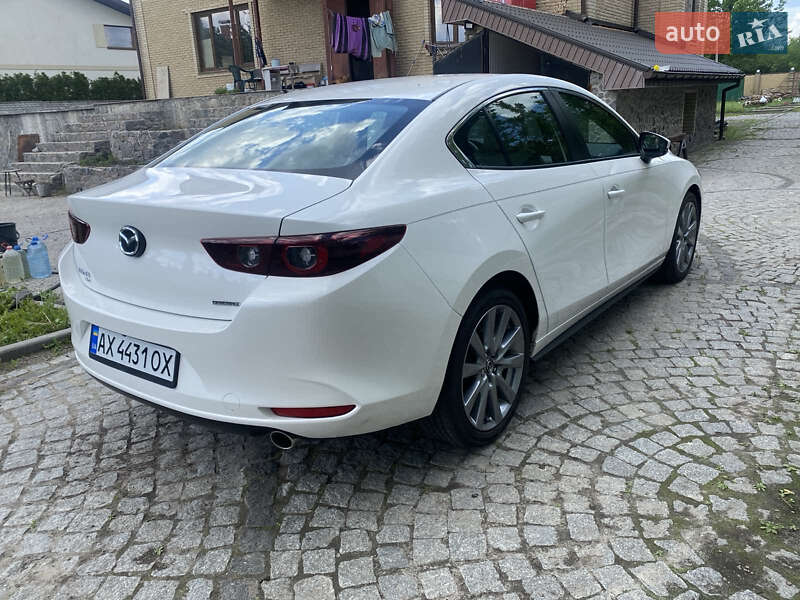 Седан Mazda 3 2022 в Харькове