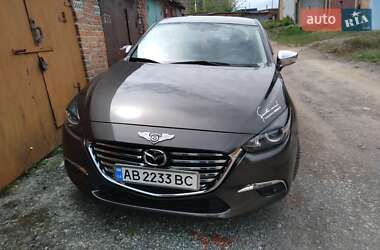 Седан Mazda 3 2016 в Виннице