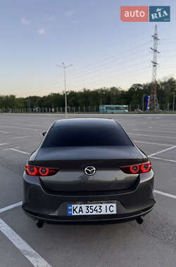 Седан Mazda 3 2019 в 
