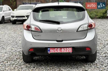Хетчбек Mazda 3 2010 в 