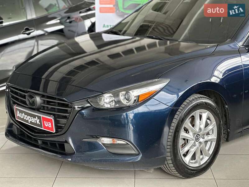 Седан Mazda 3 2018 в Одессе