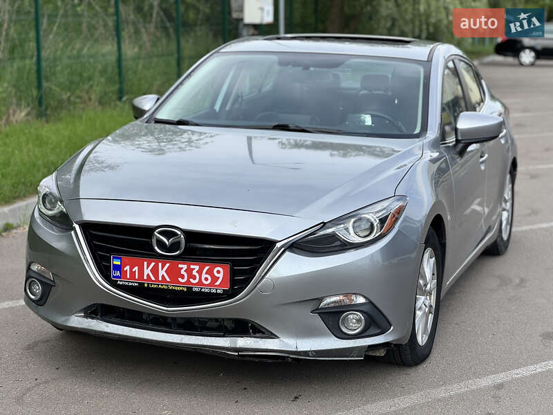 Седан Mazda 3 2014 в Киеве