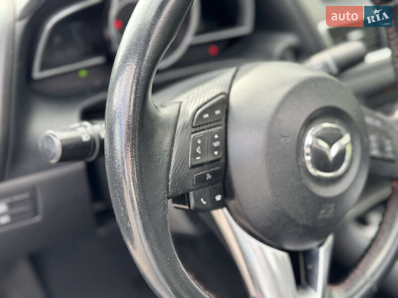 Седан Mazda 3 2014 в Киеве