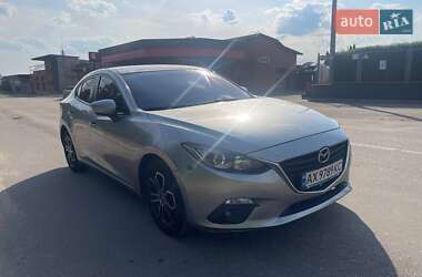 Седан Mazda 3 2016 в 
