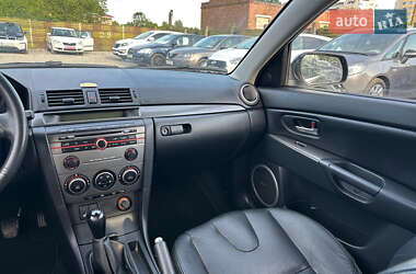 Хэтчбек Mazda 3 2006 в 