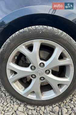 Хэтчбек Mazda 3 2006 в 