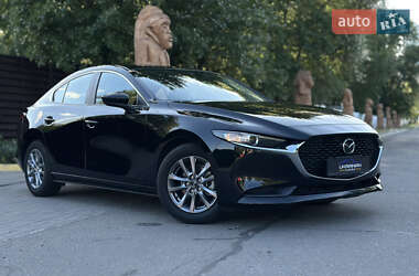 Седан Mazda 3 2021 в 