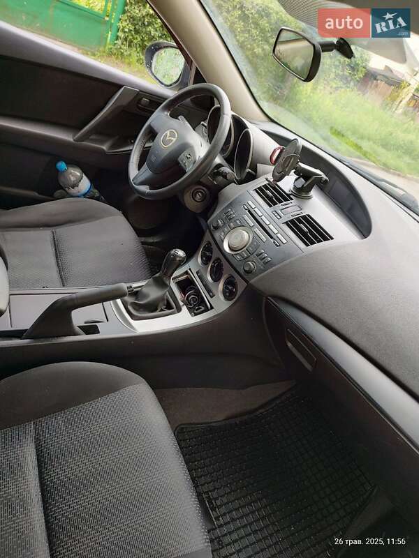 Хэтчбек Mazda 3 2009 в Львове