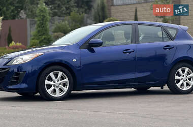 Хэтчбек Mazda 3 2010 в 