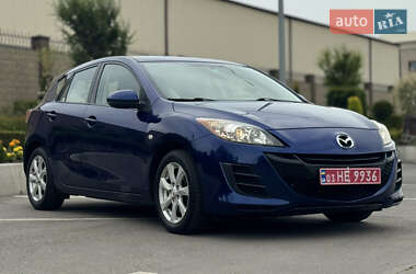 Хэтчбек Mazda 3 2010 в 