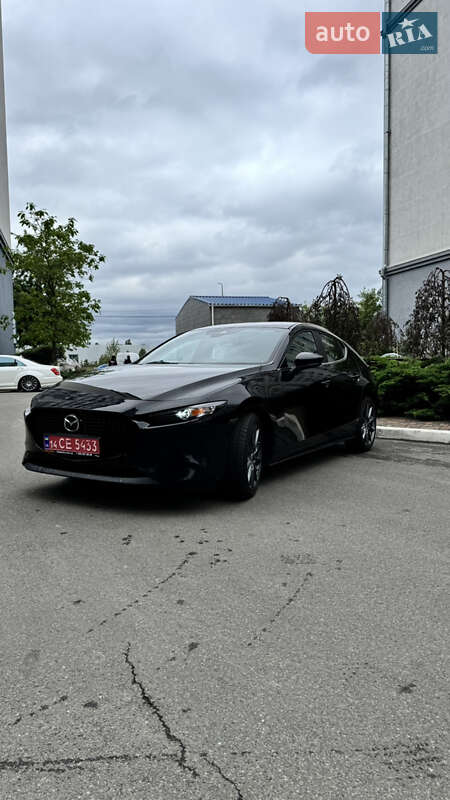 Хэтчбек Mazda 3 2020 в Киеве