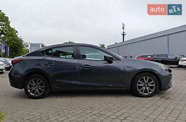 Седан Mazda 3 2014 в 