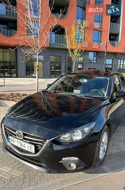 Седан Mazda 3 2016 в 