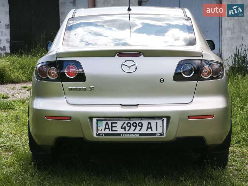 Седан Mazda 3 2007 в Кривому Розі
