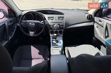 Хэтчбек Mazda 3 2010 в 