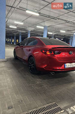 Седан Mazda 3 2019 в Киеве