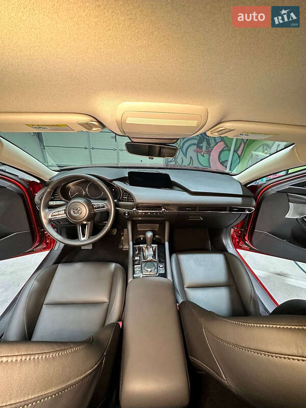 Седан Mazda 3 2019 в Киеве