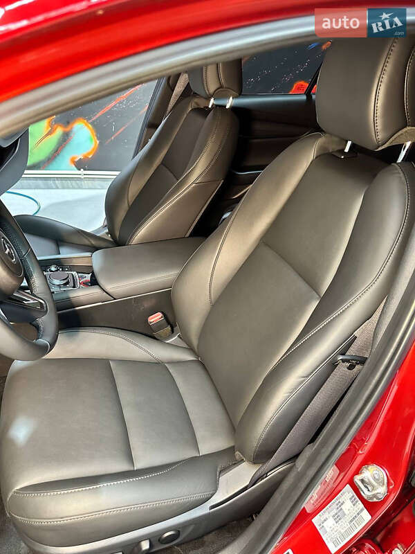 Седан Mazda 3 2019 в Киеве