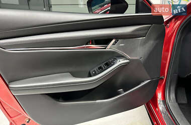 Седан Mazda 3 2019 в 