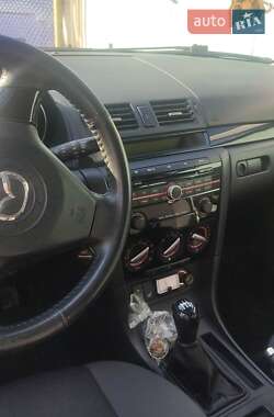 Хэтчбек Mazda 3 2008 в Житомире