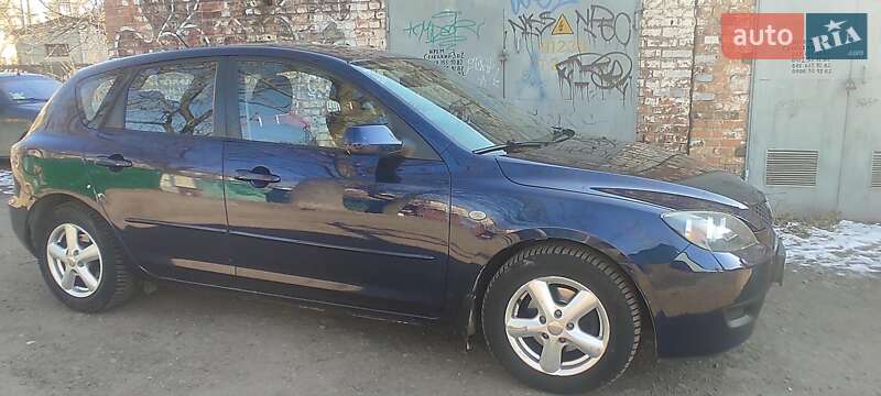Хэтчбек Mazda 3 2008 в Житомире