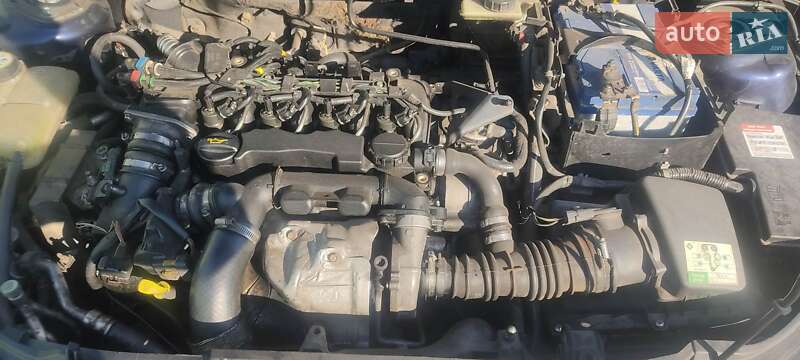 Хэтчбек Mazda 3 2008 в Житомире