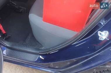 Хэтчбек Mazda 3 2008 в 