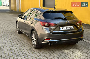 Хэтчбек Mazda 3 2018 в 