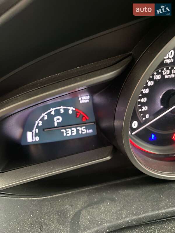 Седан Mazda 3 2016 в Дніпрі