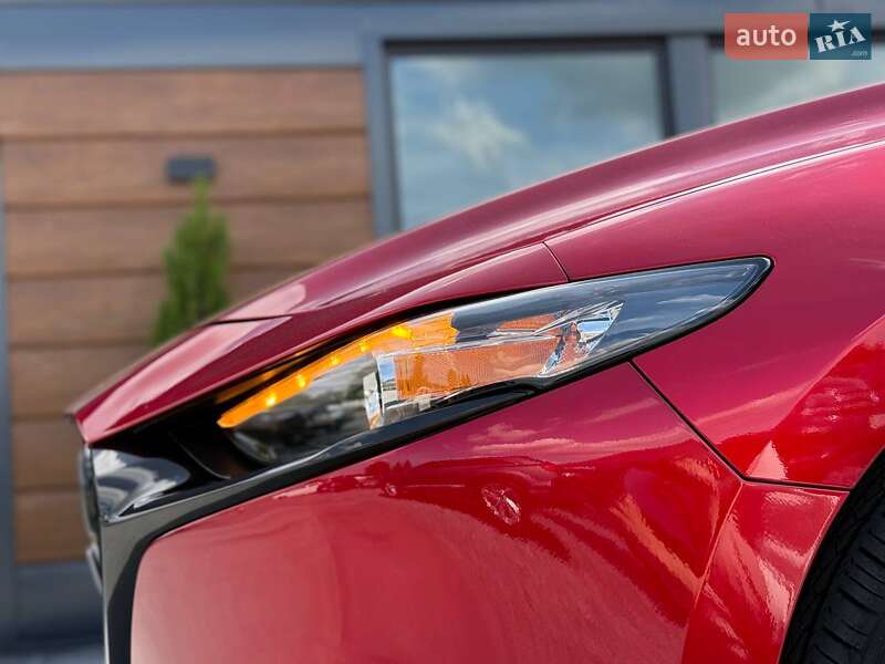 Хетчбек Mazda 3 2020 в Рівному