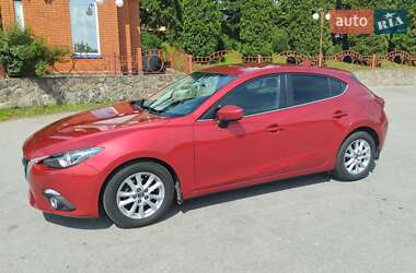 Хэтчбек Mazda 3 2016 в 