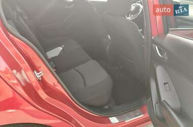 Хэтчбек Mazda 3 2016 в 