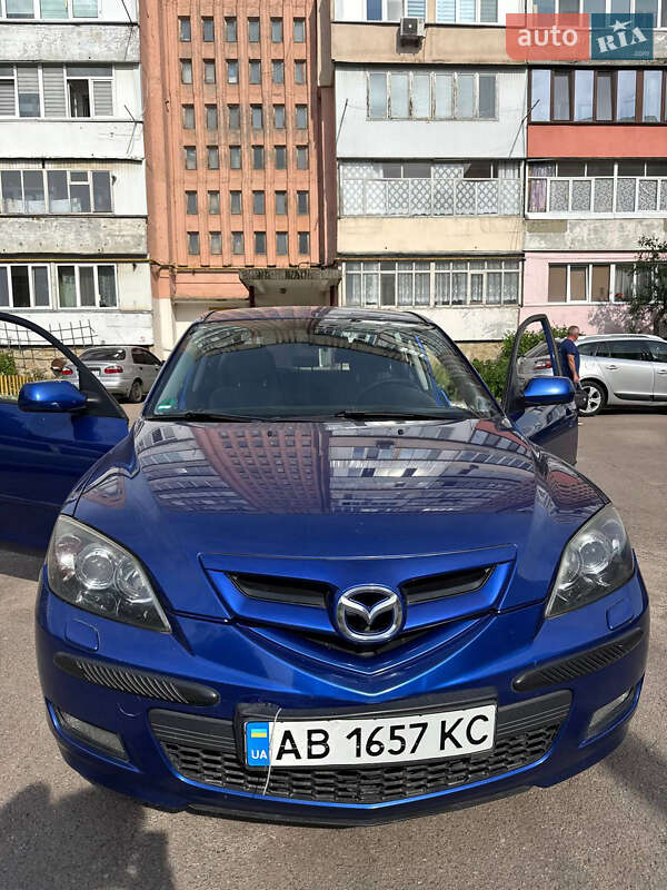 Хэтчбек Mazda 3 2008 в Виннице