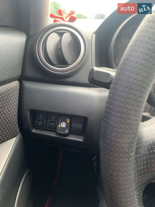 Хэтчбек Mazda 3 2007 в Киеве