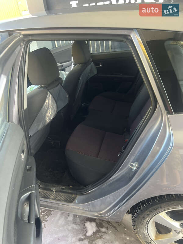 Хетчбек Mazda 3 2004 в Івано-Франківську