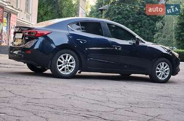 Седан Mazda 3 2014 в 