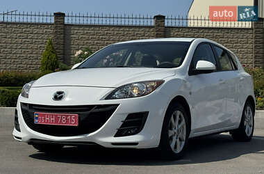 Хэтчбек Mazda 3 2010 в 