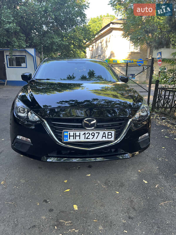 Седан Mazda 3 2014 в Одессе