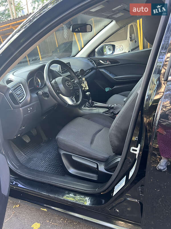 Седан Mazda 3 2014 в Одессе