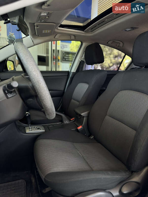 Седан Mazda 3 2005 в Николаеве