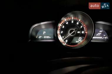 Седан Mazda 3 2014 в Днепре