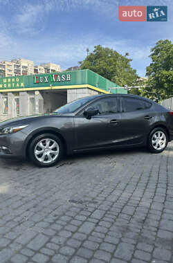 Седан Mazda 3 2017 в 