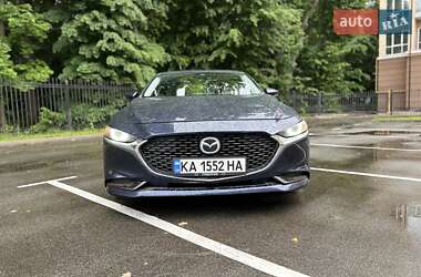 Седан Mazda 3 2019 в Киеве