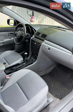 Хэтчбек Mazda 3 2003 в 