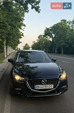 Седан Mazda 3 2017 в Одесі
