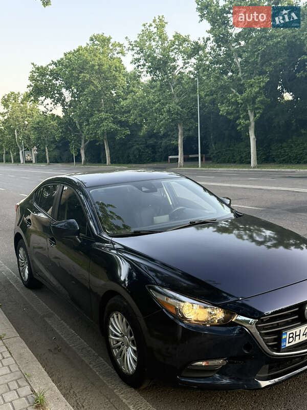 Седан Mazda 3 2017 в Одесі